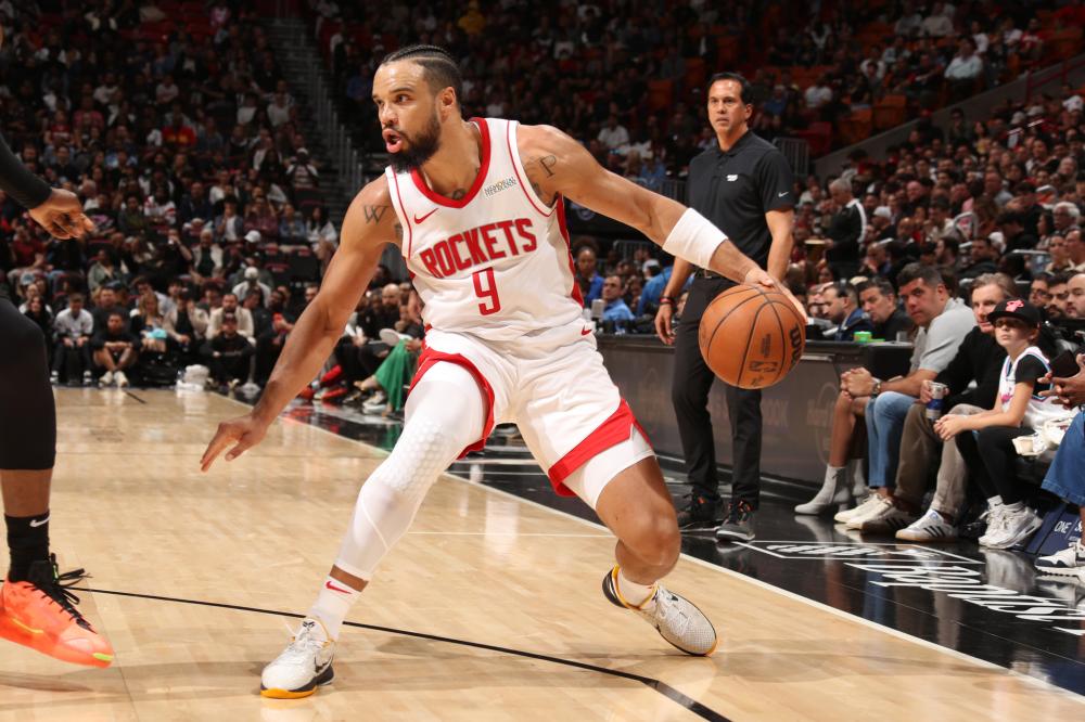 排名下滑两 排名下滑两