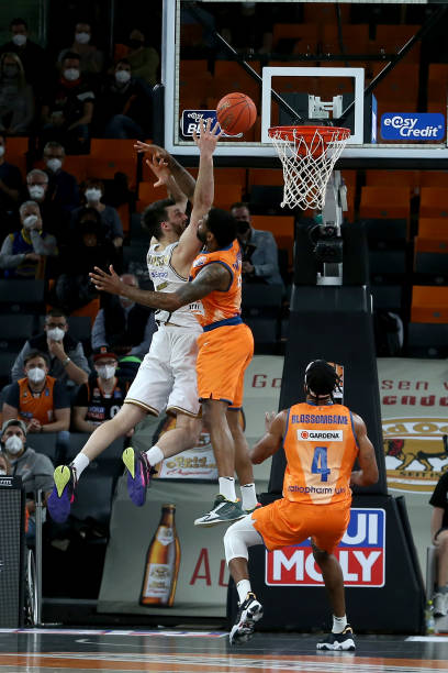 现的一针见 现的一针见