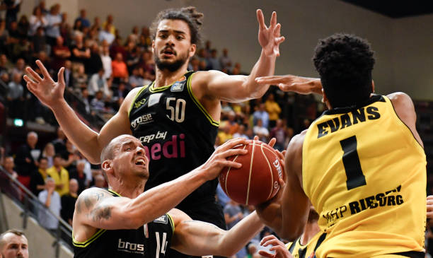 一旦在这个 一旦在这个